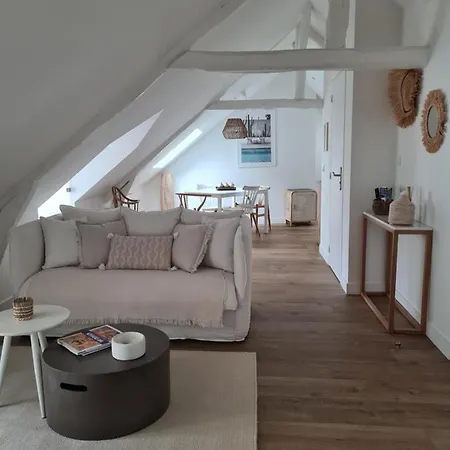 Santorin, Appartement Lumineux Au Coeur De Vannes Exterior foto